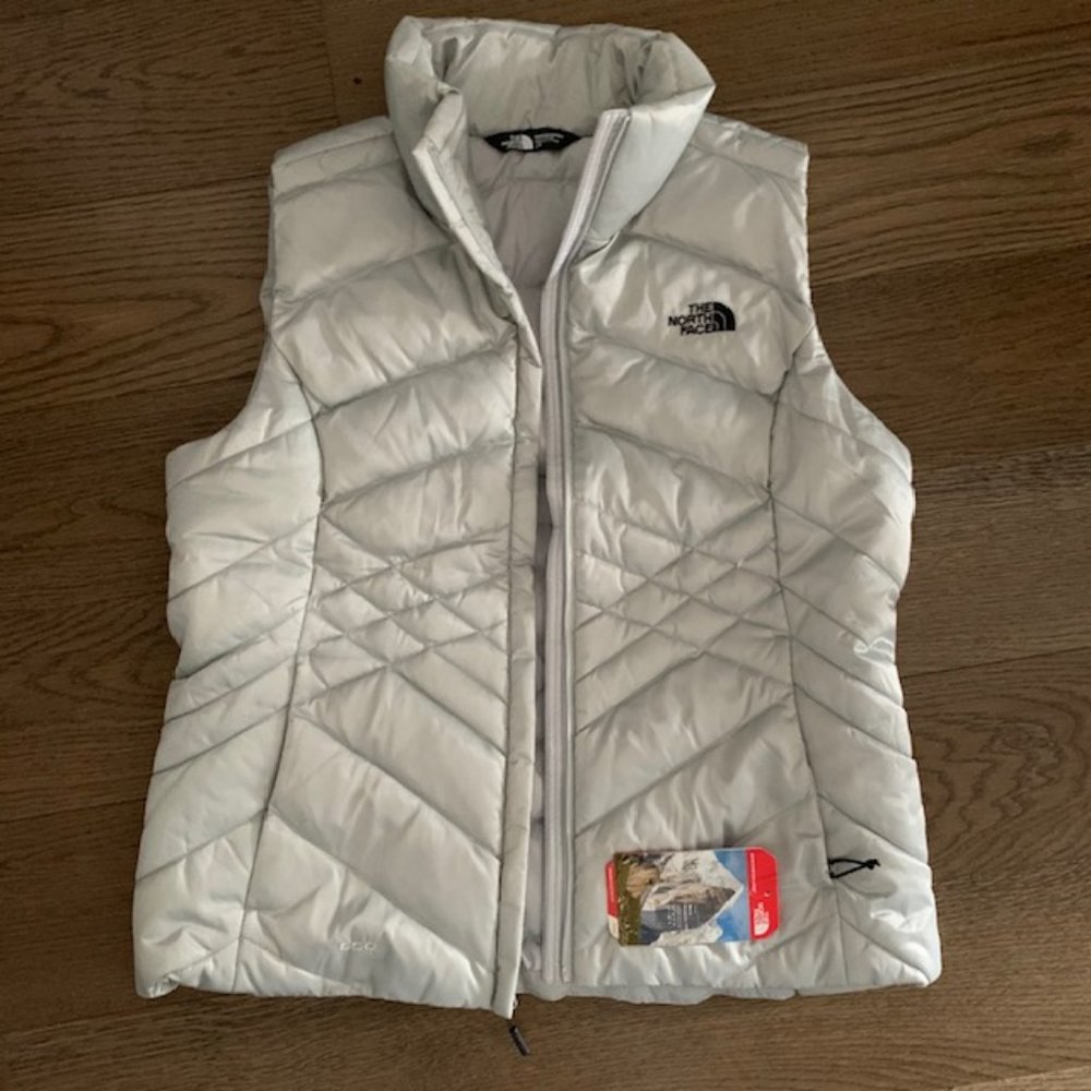 North Face Aconcagua Vest -- L